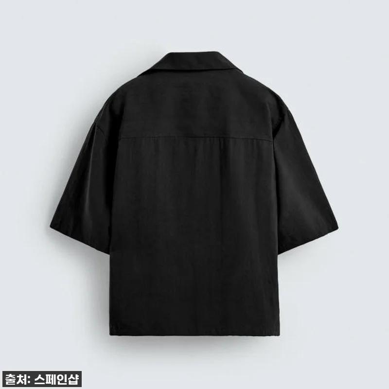 찐후기: 자라 미니멀 블랙 릴랙스핏 반팔 셔츠, 품절대란 속 겨우 득템! 이거 하나면 코디 끝! 16 찐후기: 자라 미니멀 블랙 릴랙스핏 관련 이미지 7