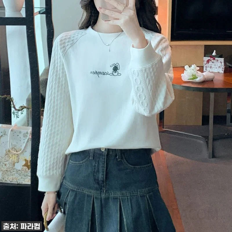 **품절임박? 아니, 지금 당장 사야 할 가을 필수템! 여성 루즈핏 긴팔 티셔츠, 내 통장 지킴이!** 7 **품절임박? 아니, 지금 당장 사야 관련 이미지 1