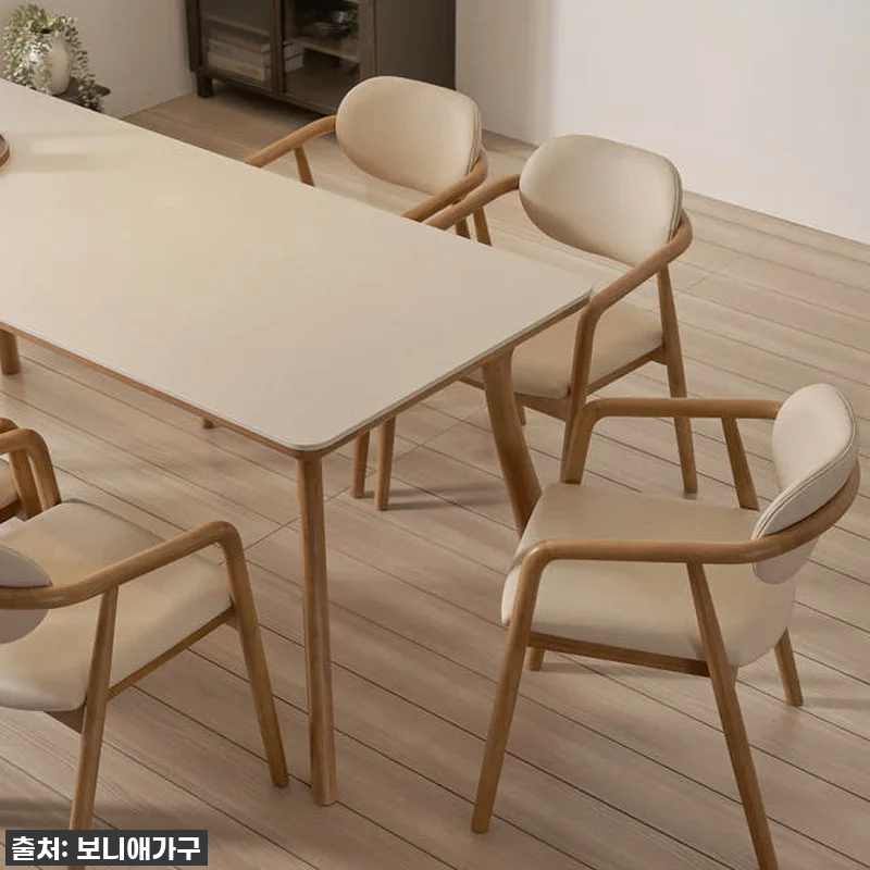 우리집 거실을 갤러리로 만든 ✨보니애 관련 이미지 1