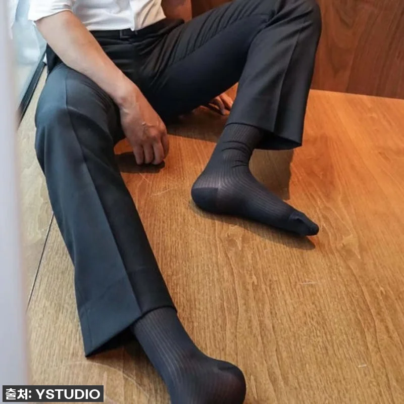 퇴근 후에도 발끝까지 완벽! LK 시그니처 남자 정장양말, 이 가격 실화? 찐후기 공개! 14 퇴근 후에도 발끝까지 완벽! LK 시 관련 이미지 2