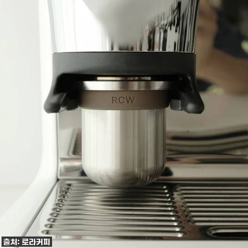 찐후기: 브레빌 도징컵 54mm (876, 881, 870, 878, 880 호환) 드디어 내 손에! 홈카페 필수템 등극! 14 찐후기: 브레빌 도징컵 54mm (8 관련 이미지 2