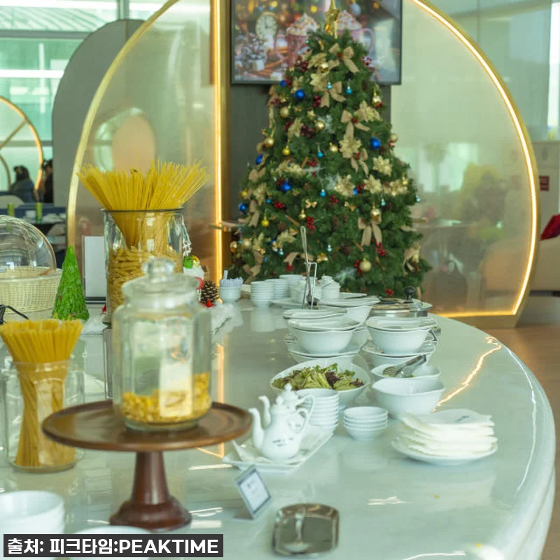 푸꾸옥 공항 라운지 더 센즈 솔직 후기: 비행 직전 꿀잠 샤워 가능?! 💖 (feat. 품절임박 핫딜!) 10 푸꾸옥 공항 라운지 더 센즈 솔직 후 관련 이미지 3