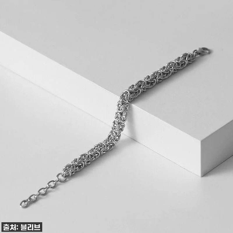 **🚨찐후기🚨 요즘 가장 핫한 품절대란! 볼드 루프 체인 써지컬스틸 팔찌, 이 가격 실화?** 16 **🚨찐후기🚨 요즘 가장 핫한 품절대 관련 이미지 5