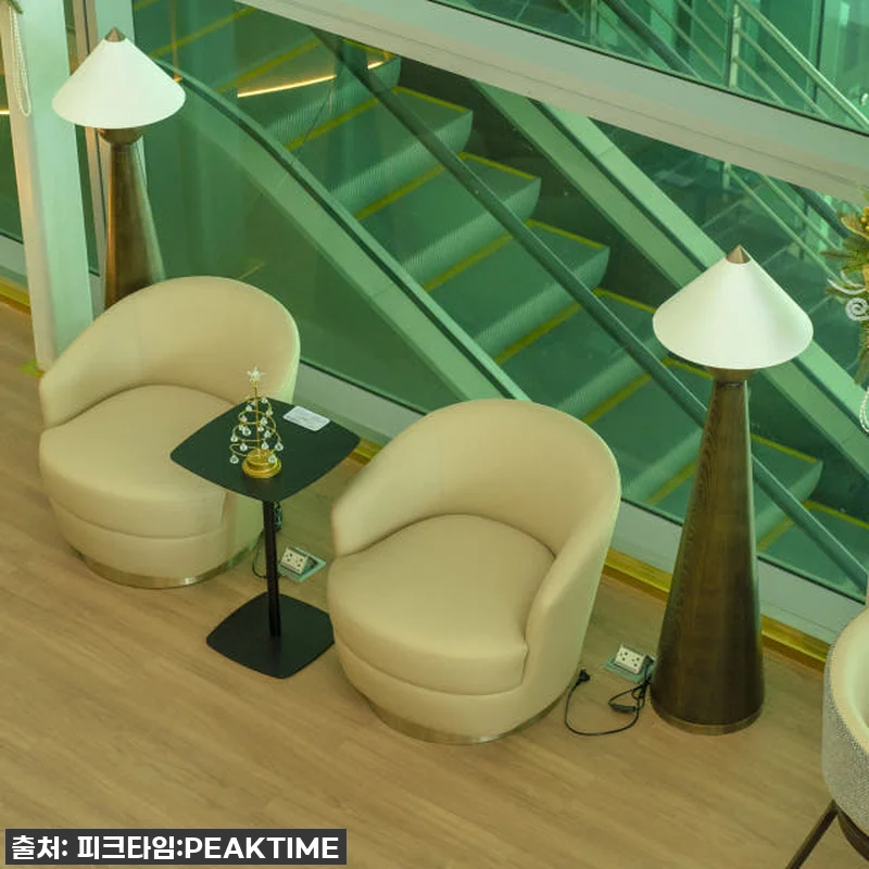 푸꾸옥 공항 라운지 더 센즈 솔직 후기: 비행 직전 꿀잠 샤워 가능?! 💖 (feat. 품절임박 핫딜!) 12 푸꾸옥 공항 라운지 더 센즈 솔직 후 관련 이미지 5