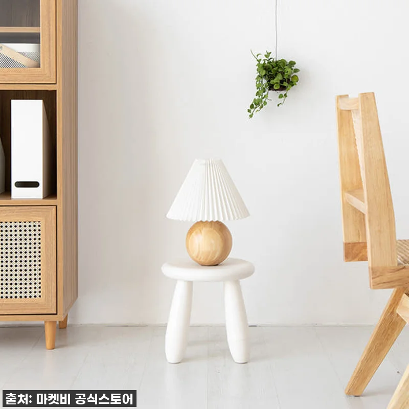 찐후기! 품절되기 전에 무조건 겟! 콘티노 화이트 스툴, 우리 집 인테리어 치트키 등극! 18 찐후기! 품절되기 전에 무조건 겟! 관련 이미지 7