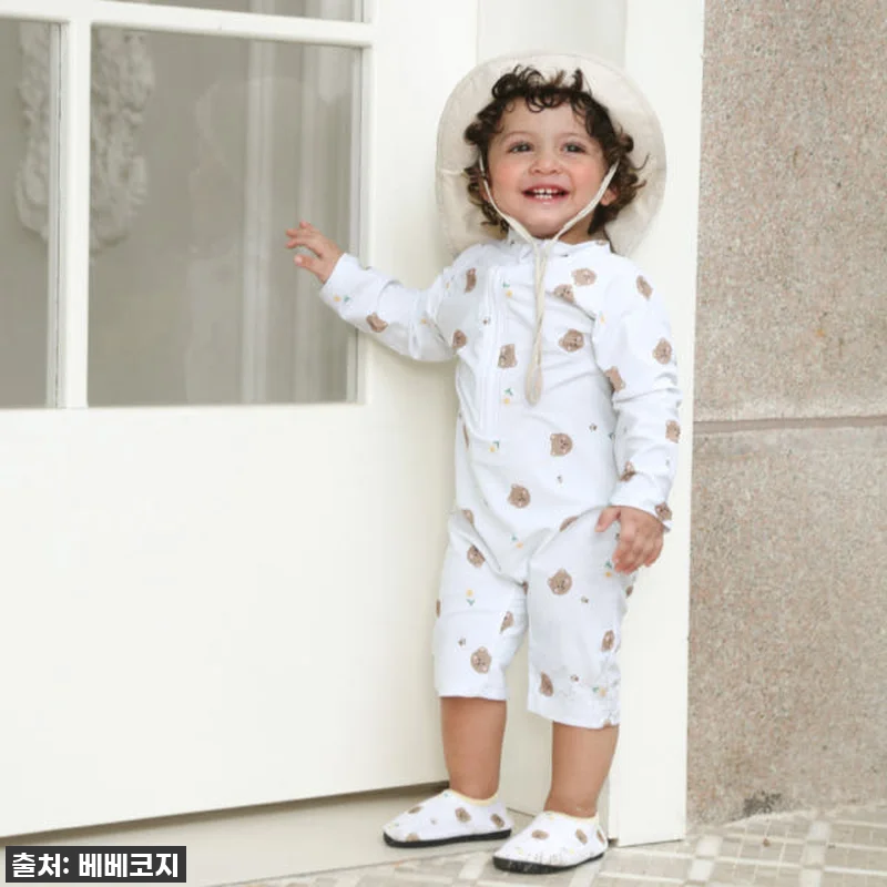 우리 아이 첫 물놀이 필수템! 베베코지 아기 수영복 래쉬가드, 직접 입혀보니 이런 점이 좋았어요! (놓치면 후회할 핵딜가 꿀팁까지!) 19 우리 아이 첫 물놀이 필수템! 베베코 관련 이미지 8