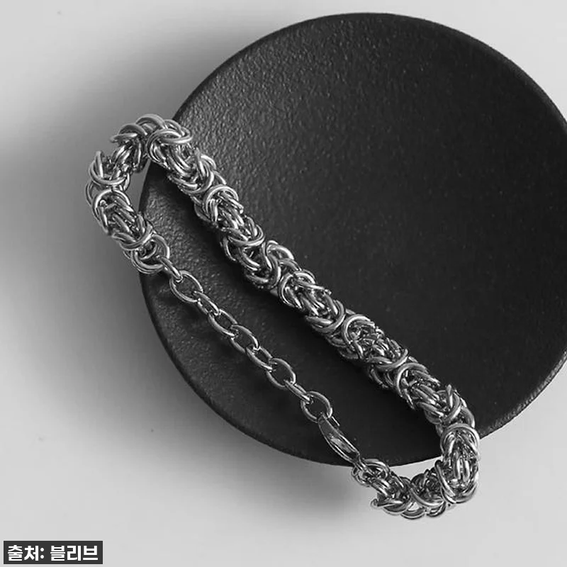**🚨찐후기🚨 요즘 가장 핫한 품절대란! 볼드 루프 체인 써지컬스틸 팔찌, 이 가격 실화?** 19 **🚨찐후기🚨 요즘 가장 핫한 품절대 관련 이미지 8