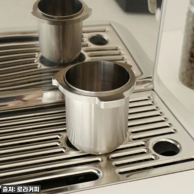 찐후기: 브레빌 도징컵 54mm (876, 881, 870, 878, 880 호환) 드디어 내 손에! 홈카페 필수템 등극! 21 찐후기: 브레빌 도징컵 54mm (8 관련 이미지 9