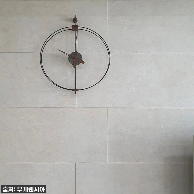 우리집 거실이 갤러리로 변신? 노몬 관련 이미지 1