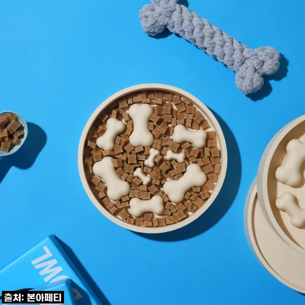 급하게 먹는 몽이, 이제 걱정 끝! 본아페티 백금 실리콘 급체방지 식기 찐사용후기! ✨