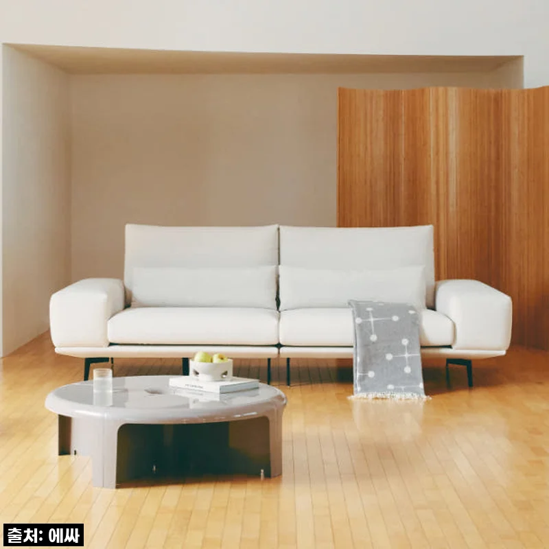 이 소파 하나로 거실 분위기 싹! 바뀐 리얼 후기, 에싸 키보 3.5인 스윙 패브릭 소파 드디어 들였어요!