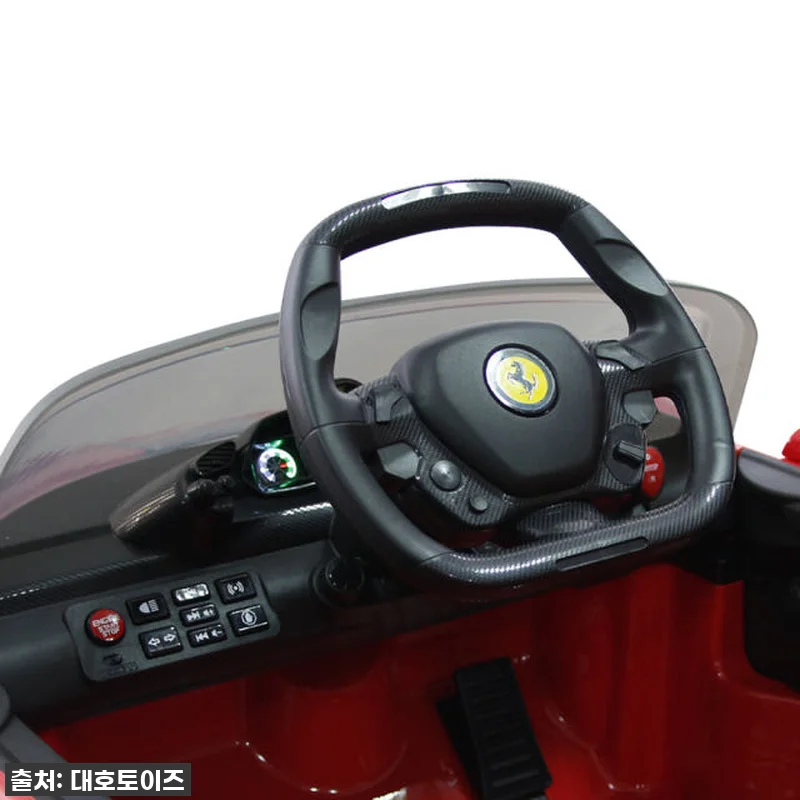 페라리 488 피스타 유아 전동차, 관련 이미지 5