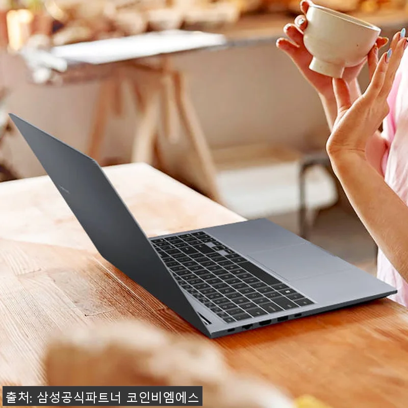 삼성전자 갤럭시북4 NT750XGR- 관련 이미지 3