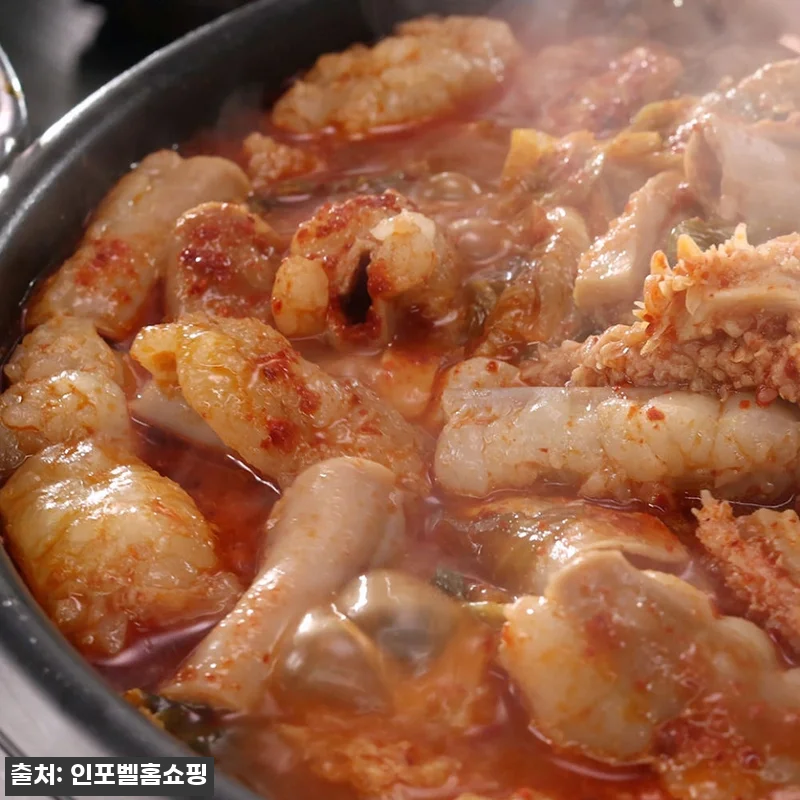 심가네 노다지 궁중 곱창전골 750g 12팩, 냉동실 든든하게 채우기 좋은 즉석국 이슈템 11 심가네 노다지 궁중 곱창전골 750g 관련 이미지 2