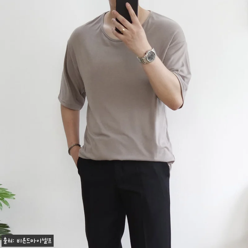 남자 슬라브 U넥 반팔 티셔츠 5컬러, 1만원대 무료배송으로 눈여겨볼 이슈템 13 남자 슬라브 U넥 반팔 티셔츠 5컬러 관련 이미지 2