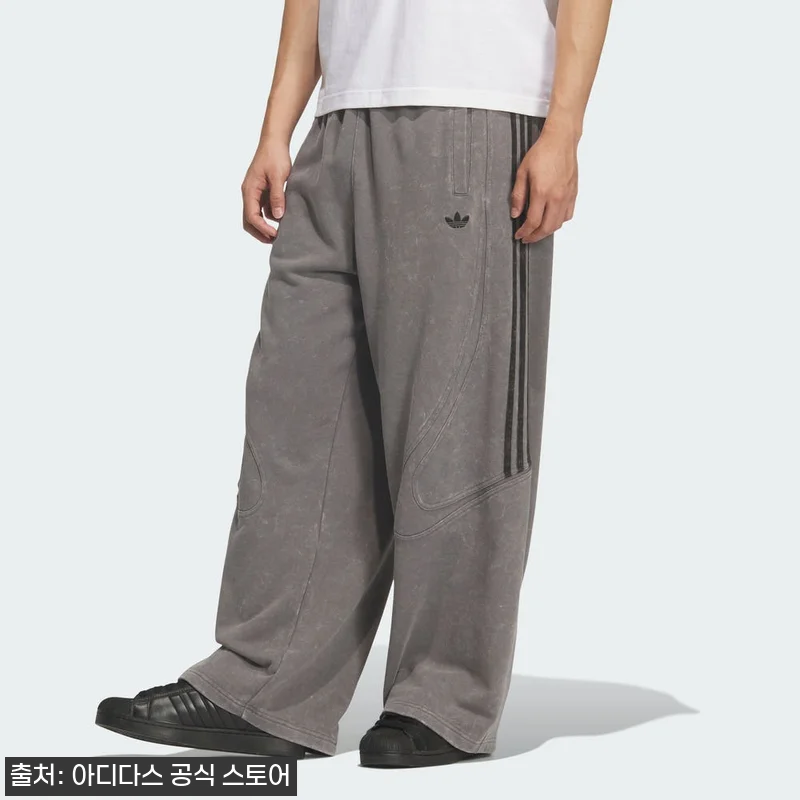 아디다스 TG 스웨트 팬츠 KQ5529 찐후기, 루스 핏 코튼 팬츠를 찾는다면 체크할 이슈템 10 아디다스 TG 스웨트 팬츠 KQ552 관련 이미지 2