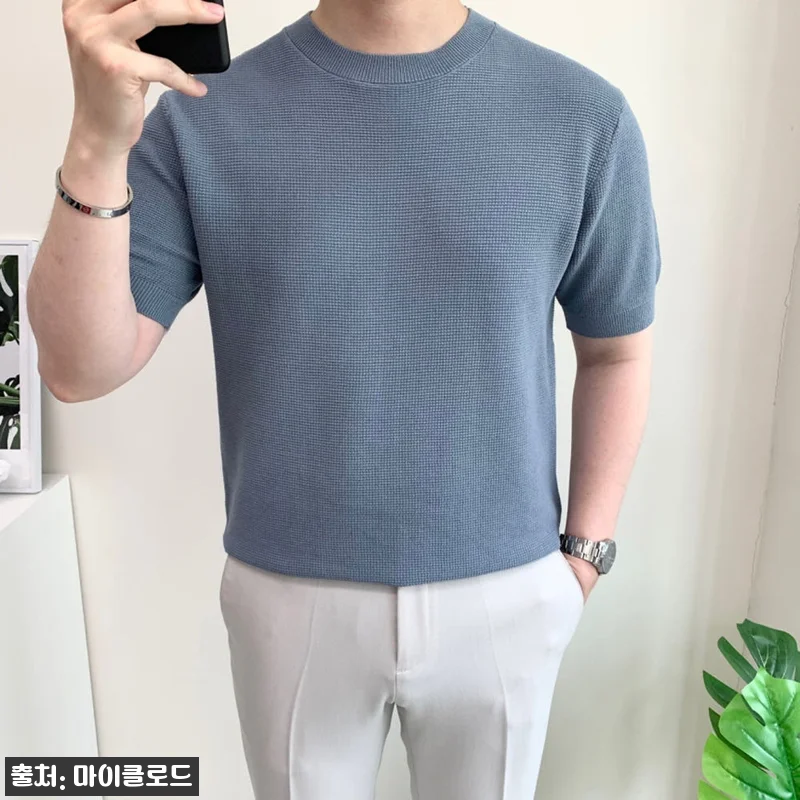 남자 머슬핏 반팔니트 엠보 라운드 티셔츠, 29,900원 50% 할인으로 눈여겨볼 이슈템 16 남자 머슬핏 반팔니트 엠보 라운드 티 관련 이미지 5