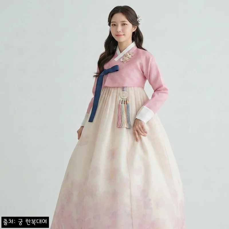 궁 한복대여 83번, 결혼식 피로연 한복대여 50% 할인 조건이 눈에 띄는 이유