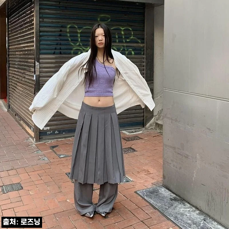 투피스같은 로우웨이스트 롱스커트 플리츠 와이드팬츠, 한 벌로 분위기 바꾸는 힙한 레이어드룩