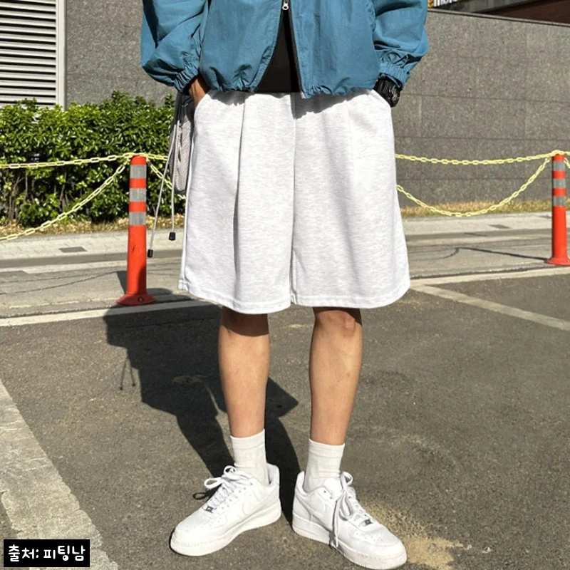 남자 미첼 여름 버뮤다 핀턱 트레이닝 반바지 3컬러, 여름 데일리룩으로 눈여겨볼 이슈템